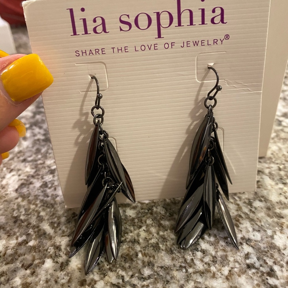 Lia Sophia Costume Earrings